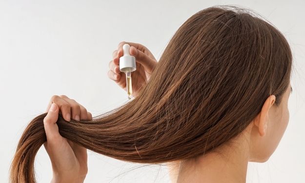 CBD Oil in the Haircare Industry CBD Oil in the Haircare Industry